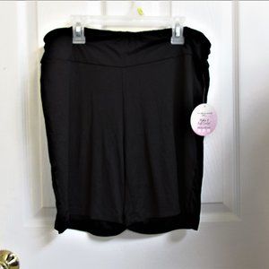 NEW Ladies size 1X Fashion Nova high rise black elastic waist biker shorts